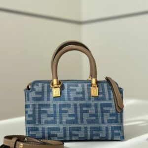 شنطة فيندي 12