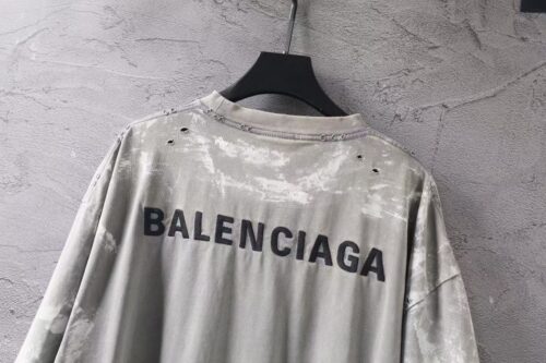 ⁦11 BALENCIAGA تيشيرت⁩ - الصورة ⁦2⁩