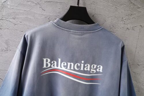⁦10 BALENCIAGA تيشيرت⁩ - الصورة ⁦8⁩