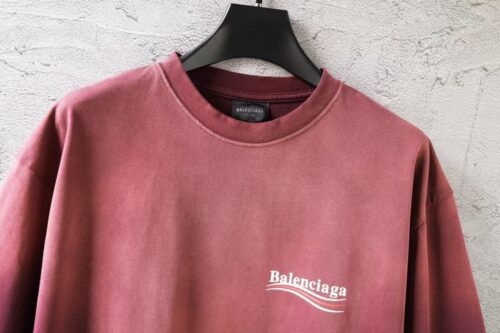 ⁦9 BALENCIAGA تيشيرت⁩ - الصورة ⁦2⁩