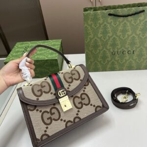 بوتيك مون - غوتشي