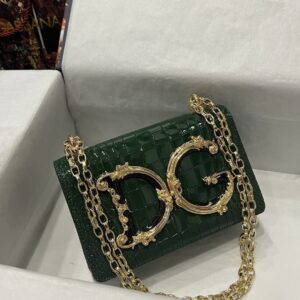 بوتيك مون - دولسي اند غابانا